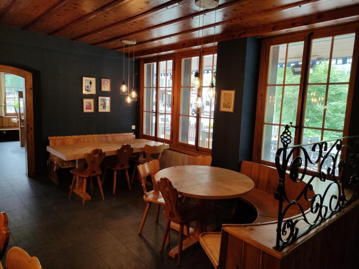 Hotel Restaurant Jungfrau 라우터브루넨 외부 사진