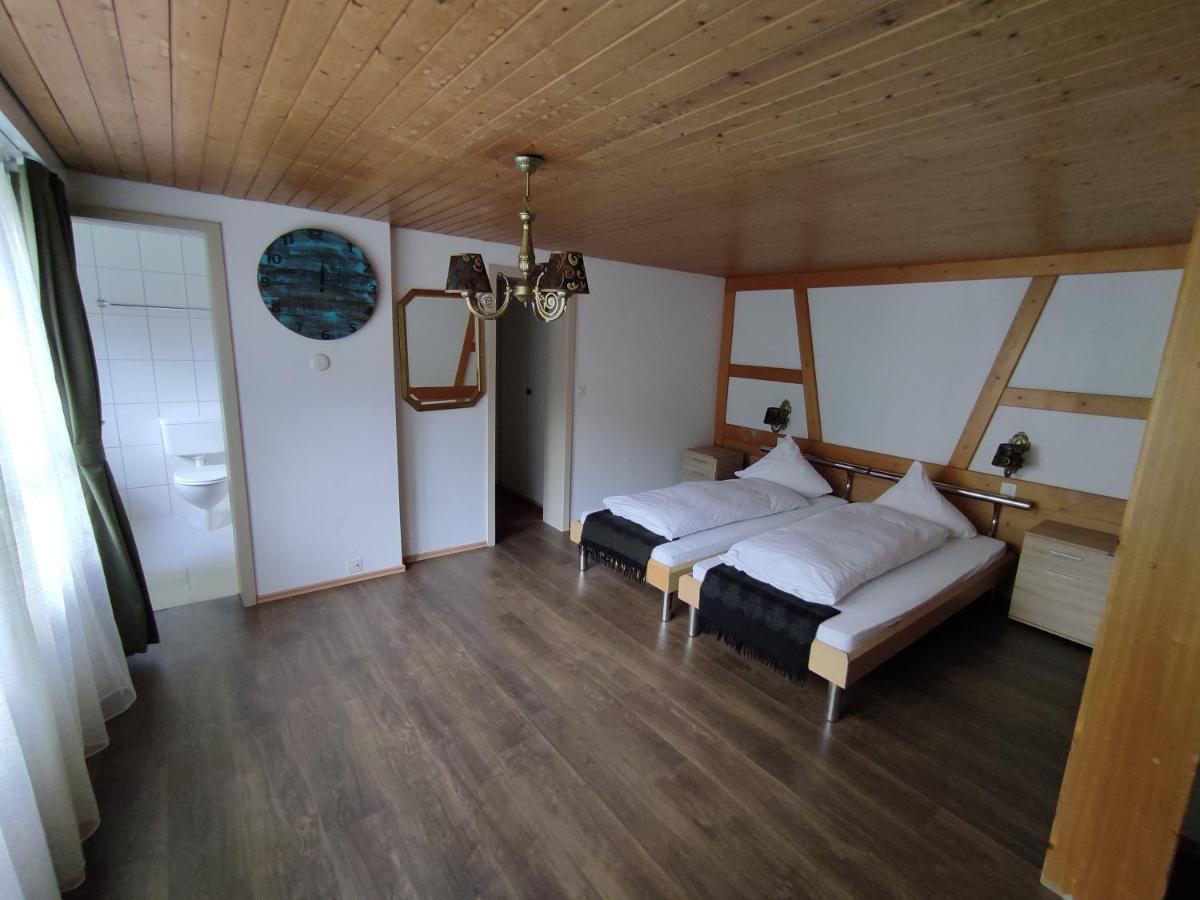 Hotel Restaurant Jungfrau 라우터브루넨 외부 사진